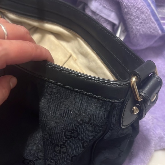 This bag is beautiful but time to go no low ballers please - Picture 6 of 7